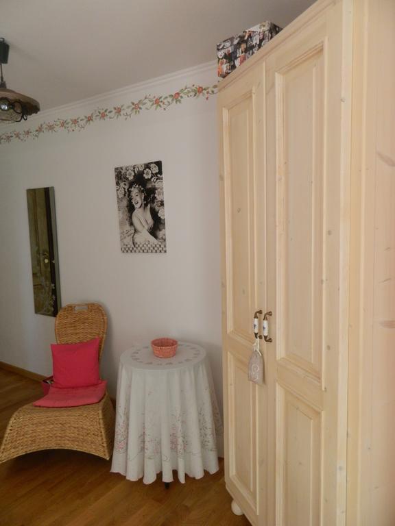 Pensiunea Romantic Sadu Exteriér fotografie